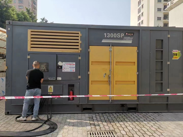全州500KW发电机组冬季应该配多大的启动电瓶？